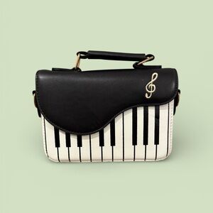 Black and White Piano Key Women's Bag